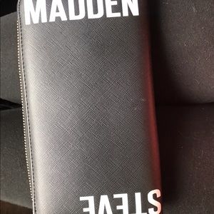 Steve Madden Wallet